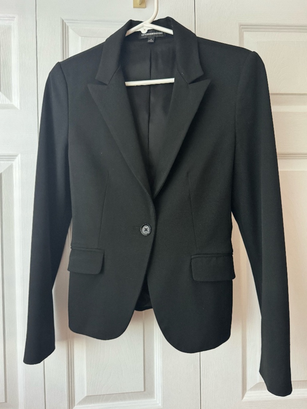 Express Design Studio Black Single-Button Tailored Blazer | Size 4